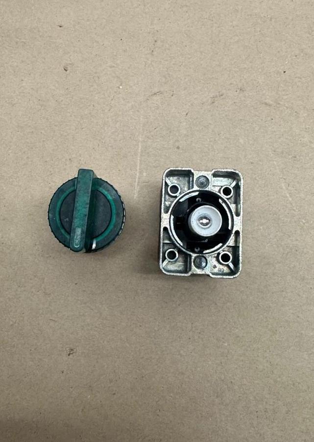 Used Automation Direct ECX-1050 MA9 Lamp Holder with Green Switch