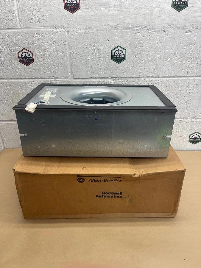 Allen Bradley SK-R1-FAN3-F8 PowerFlex 755 AC Drives Cabinet Blower *NEW*