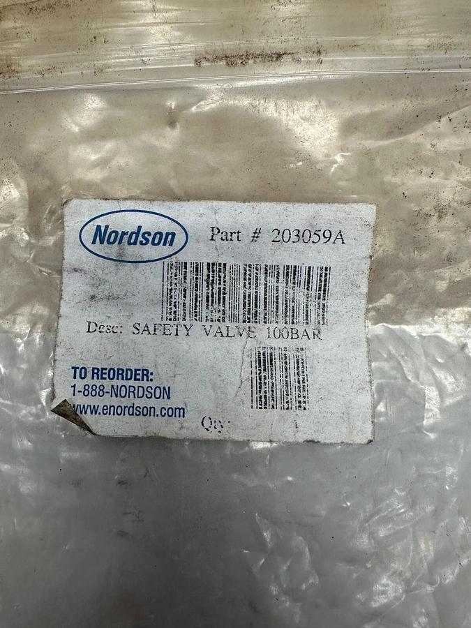 Used Nordson 203059A Pressure Release Valve
