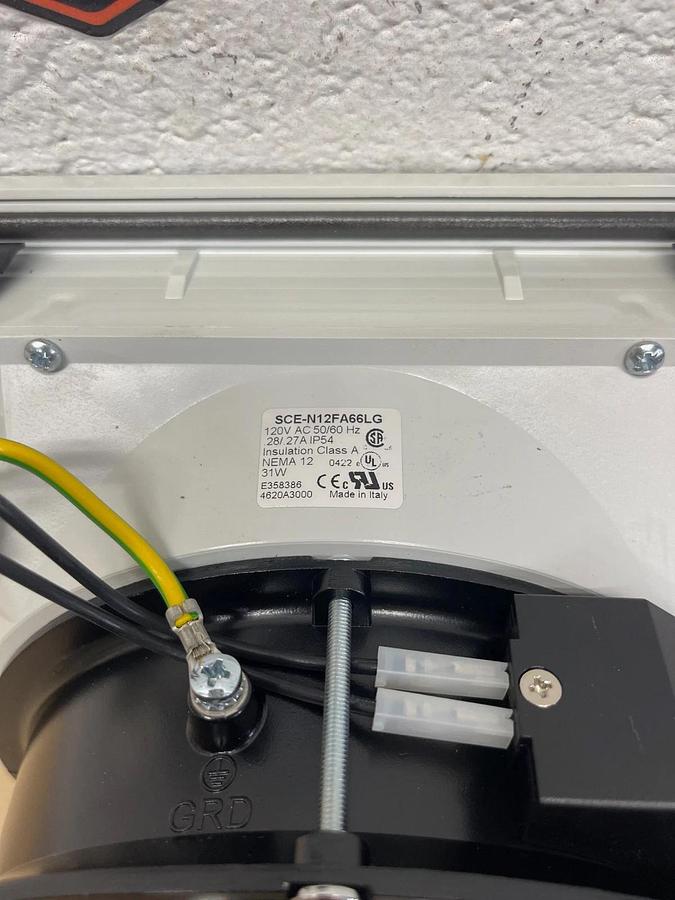 Used Saginaw Control & Engineering SCE-N12FA66LG Filter Fan 10”x10” RAL7035 Grey *NEW