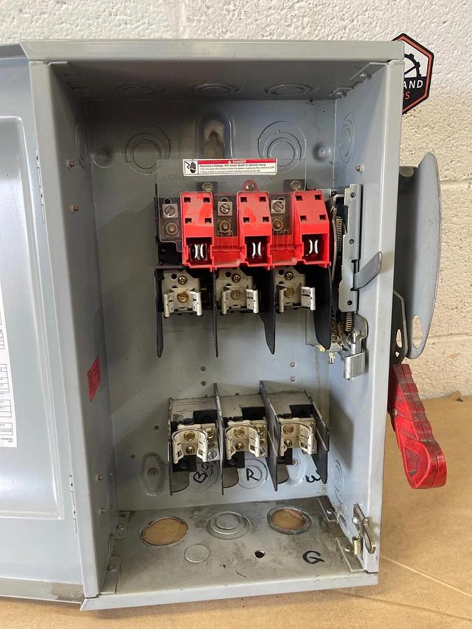 Used Siemens HNF362 Heavy Duty Safety Switch, 60 Amps, 600 V AC/DC