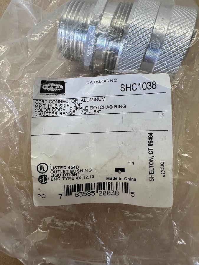 Used Hubbell SHC1038 Cord Connector, 3/4” Lot of 4 *FACTORY SEALED*