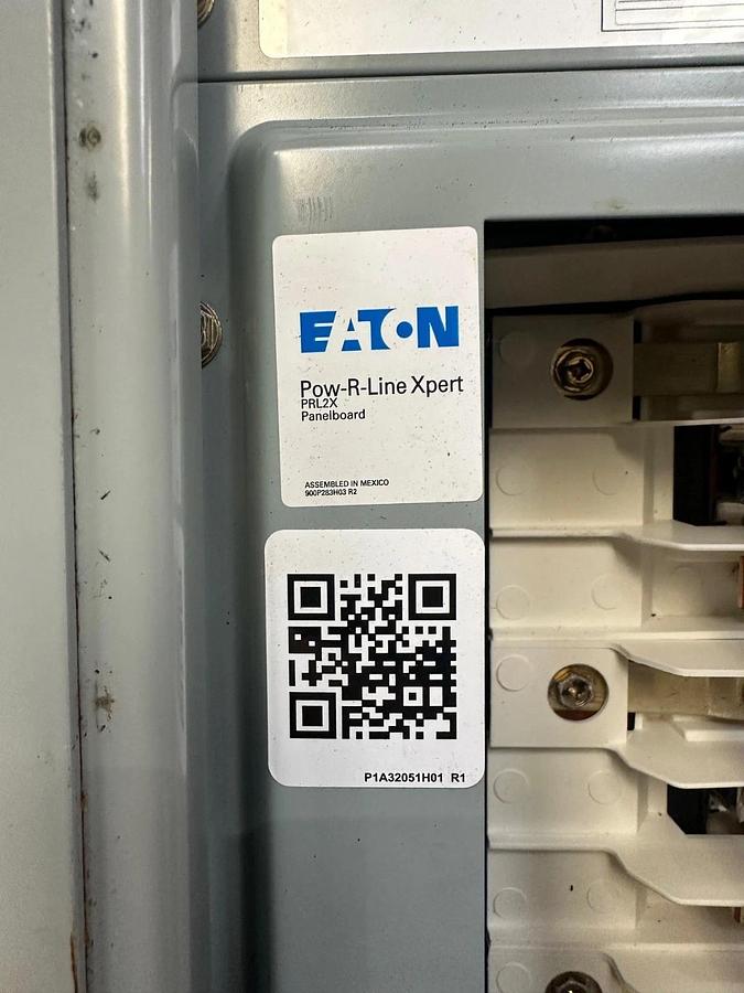Used Eaton POW-R Line PRL2X Panel Board 480V 3 Phase 42 Slot System