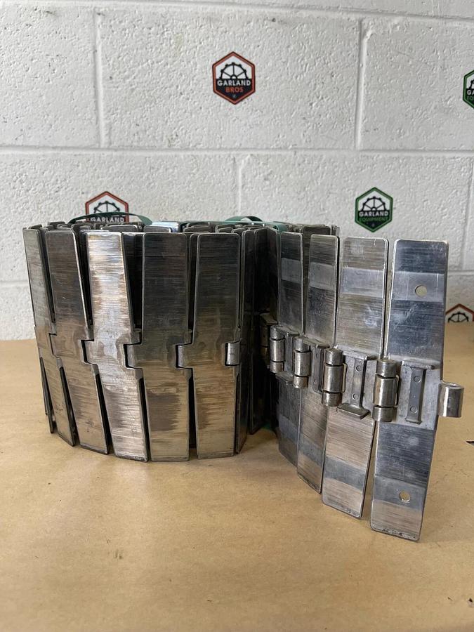 Used Rexnord SS881 BC 91 Stainless Steel Side Flexing Tabletop Chain L:186.5” W:7.5"