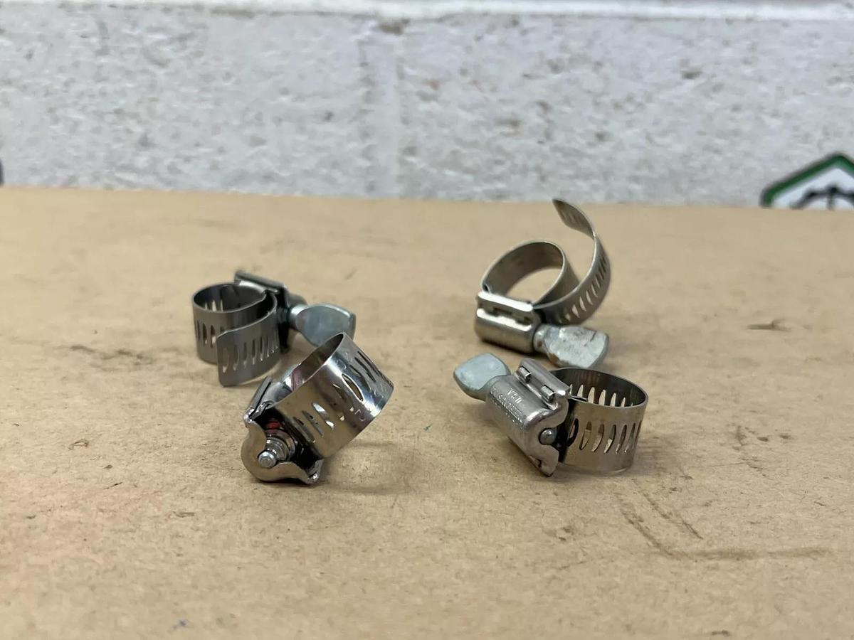 Used Breeze Corp Aero-Seal 100 Hose Clamp - Lot of 4