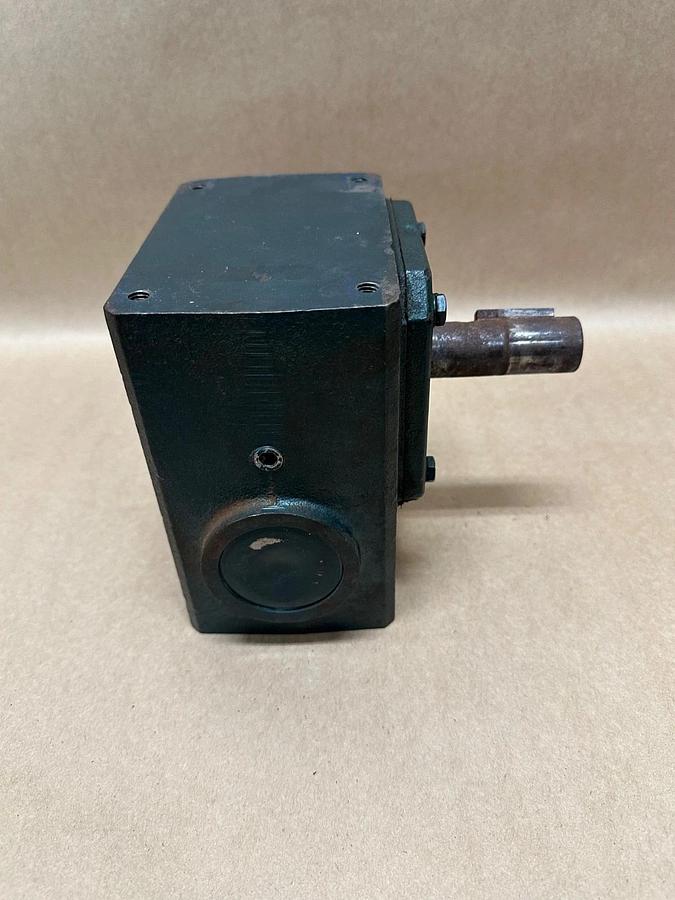 Used Grove Gold SP BM020-3 Gear Reducer, Ratio 40:1