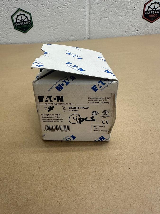 Used Eaton XTPAXIT BK25/3-PKZ0 Incoming Terminal *NEW* (Qty 4 in Box)