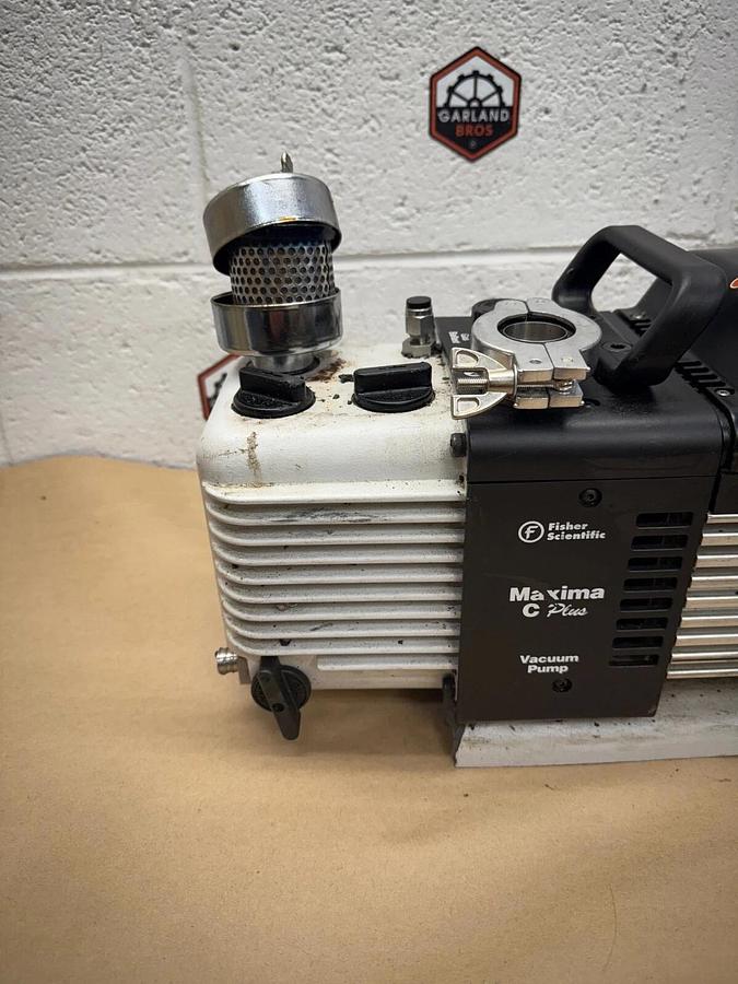 Used Fisher Scientific T55JXB2D-1146 Maxima C Plus, Vacuum Pump, Parts Only