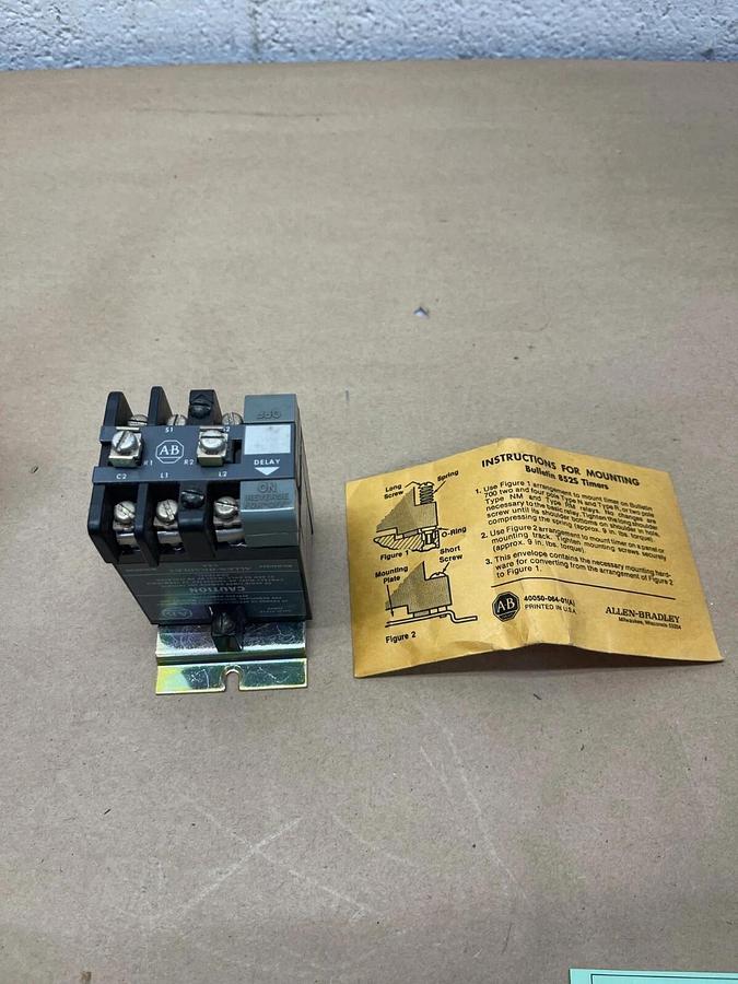 Allen-Bradley 852S-C Solid State Timing Relay, 1.0-160 Seconds