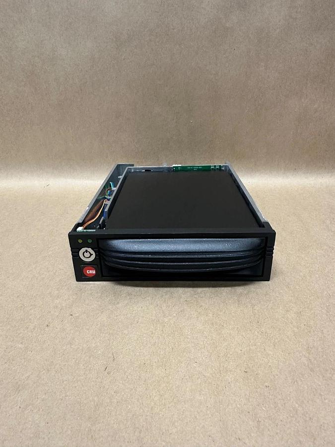 Used CRU 8440-6502-0500 DP10 SAS/SATA, DataPort 10, 6GB *NEW*