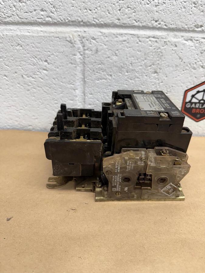 Used Square D 8536 SB0 2 Starter, Series A, NEMA Size 0, Form S