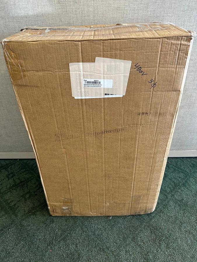 Used Nvent Hoffman G280426G050 Air Conditioner *FACTORY SEALED*