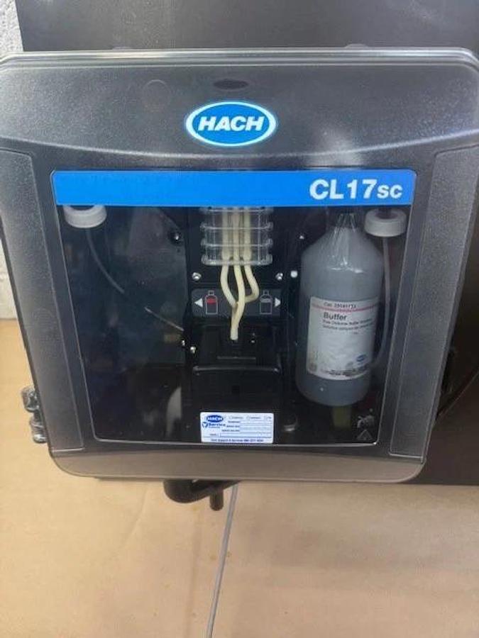 Used Hach CL17SC Colorimetric Chlorine Analyzer, SC200 Universal Controller