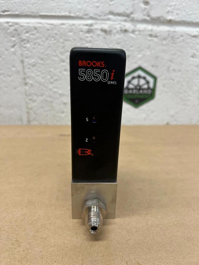 Used Brooks 5850i Mass Flow Controller 1,500 SCCM, Oxygen