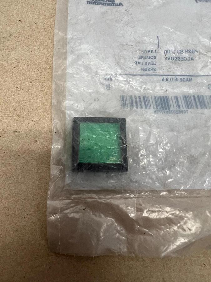 Used Allen Bradley 800A-N10G Push Button Accessory