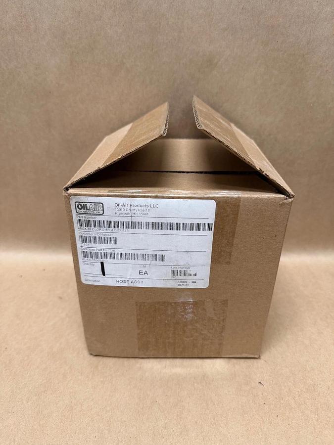 Used Oil-Air Products 4M3K-8FDLORX-8FDLORX-176 1/4” Hose Assembly *NEW*