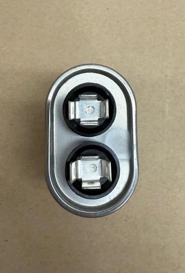 Genteq 97F5583 Capacitor, 50/60 Hz, 440 VAC *NEW*