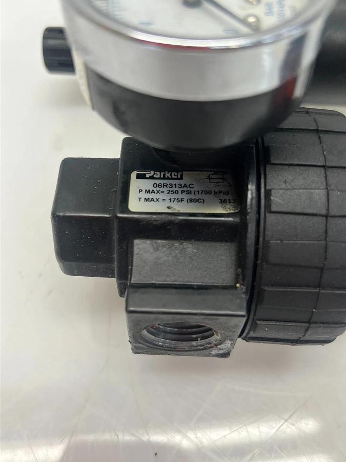 Used Parker 06L32BE w/ 06R313AC Mist Lubricator and Filter Assembly