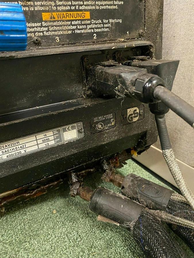 Used Nordson 3100V-2EAV2D/R Hot Melt Adhesive Glue Applicator System