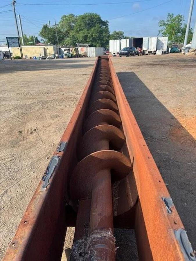 Used 32' Industrial Screw Conveyor, 16” Screw, 17” Trough, 10Hp Motor 24.94:1 Gearbox