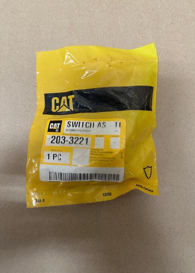Used CAT 203-3221 Switch Assembly, Temperature *FACTORY SEALED NEW*