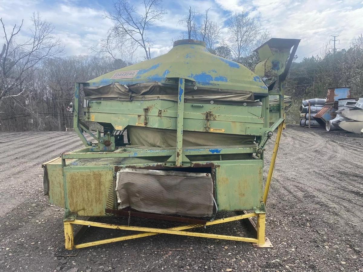 Used Forsberg 90-V V.A.C Gravity Separator Screener