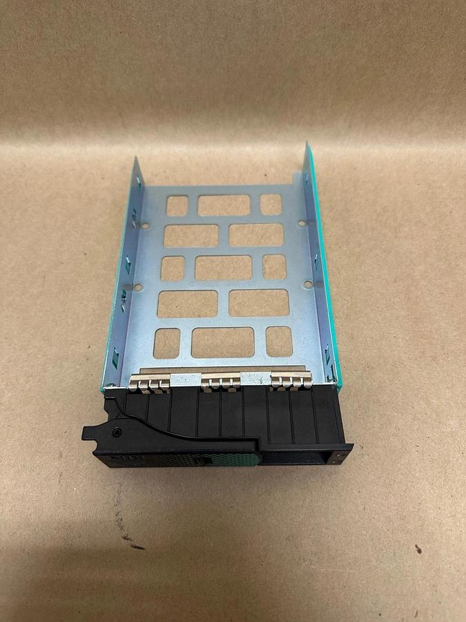 Used MDI D2 A66 2130 0 Hard Drive Tray - Lot of 4
