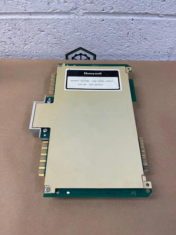 Used Honeywell 621-6300 Output Module