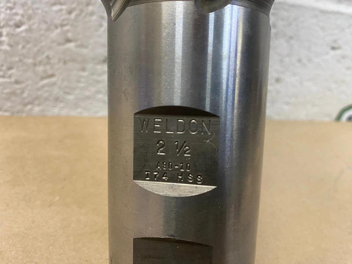 Used Weldon A80-10 End Mill, 2-1/2” Diameter, 2” Shank Diameter, 6 Flute