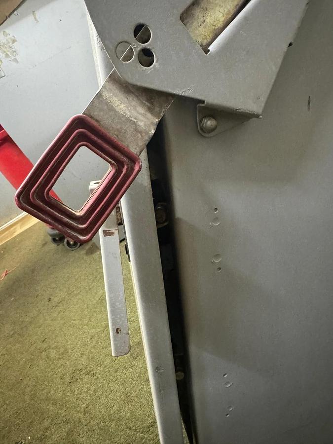 Used General Electric NP1578002D Heavy Duty Safety Switch, 600A, 600VAC, 500 Max Hp