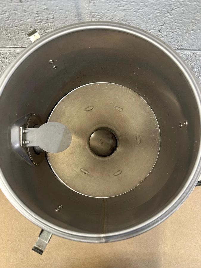 Used Protomic Technologies Vacuum Receiver