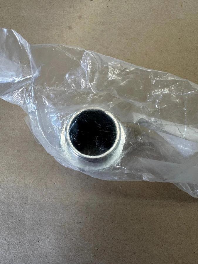 Used Hubbell SHC1038 Cord Connector, 3/4” Lot of 4 *FACTORY SEALED*