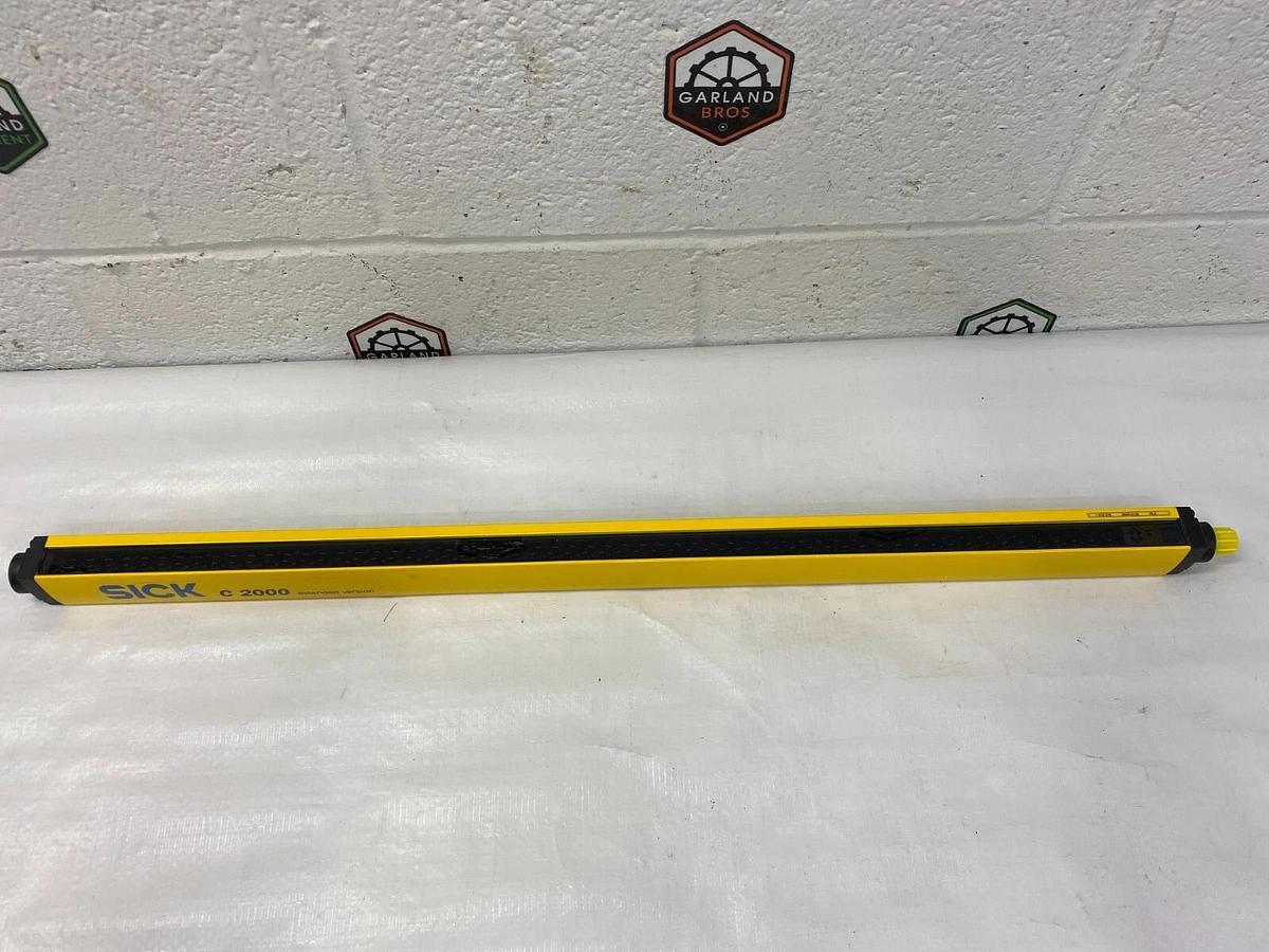 Used SICK C20E-060303A11 C2000 Safety Light Curtain