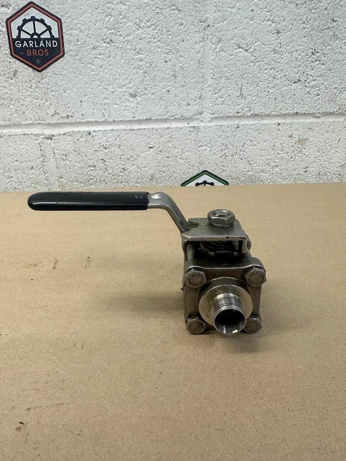 Used Swagelok SS-63TS8 1/2” Ball Valve