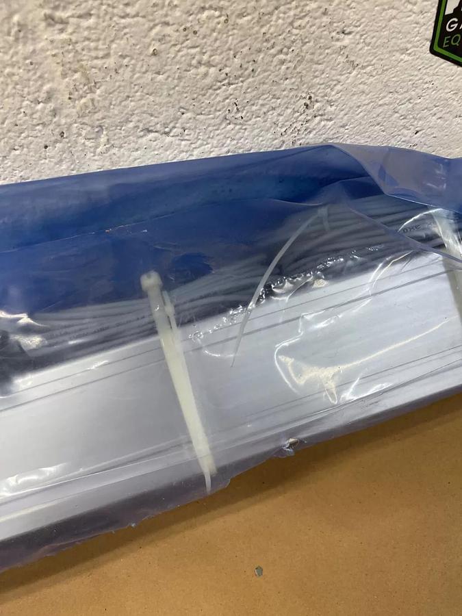 Used Thomson Neff WV0D005-00700-01095-AN0000-24 Linear Unit WV80