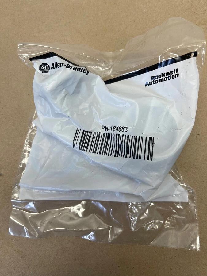 Allen-Bradley 800T-J91 30 mm Selector Switch, 800T PB 3 Position Non-Illuminated