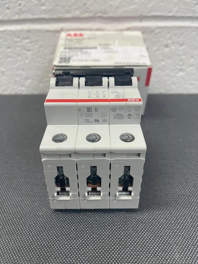 Used ABB S 203-C10 Cable Protection Switch
