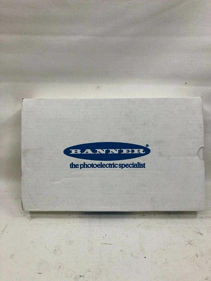 Used Banner Engineering T18AW3FF50 6.5' cable