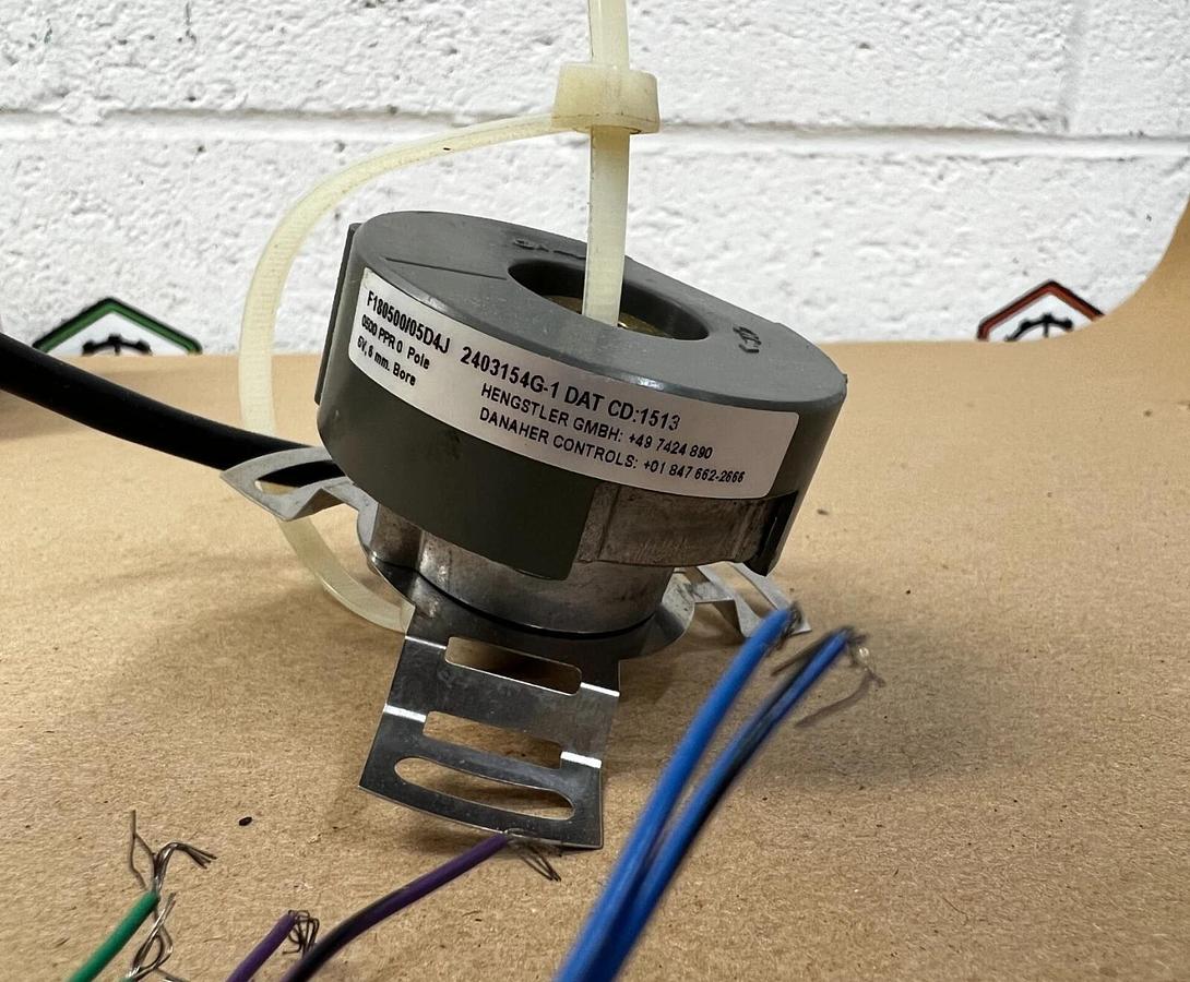 Used Dynapar F180500/05D4J Encoder