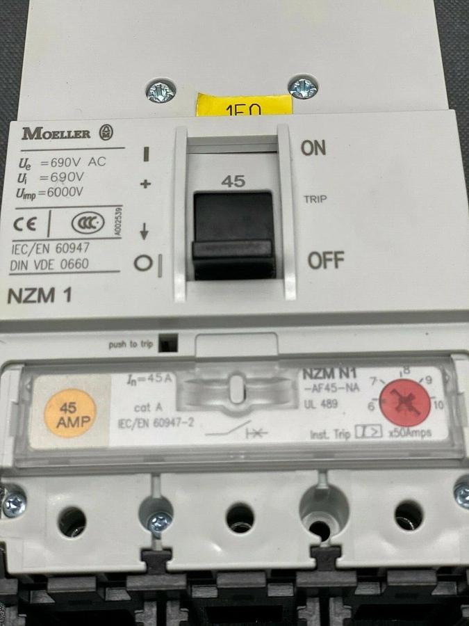 Used Moeller NZM1 Circuit Breaker Issue No AB-5990 3 Pole Unit 480V AC 45 AMP