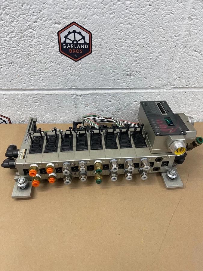 Used SMC IN313-DN1 , 8 Block Serial Transmission System, Pneumatic Manifold - PARTS