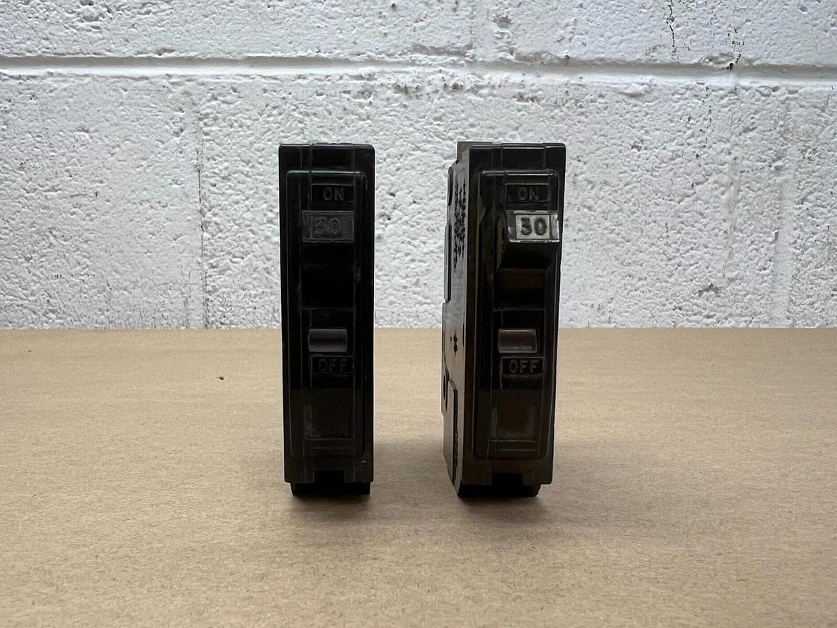 Used Siemens BQ2B025 25A, Cutler Hammer M-1640/M-1641 30A, Square D LM-6701 30A (2)