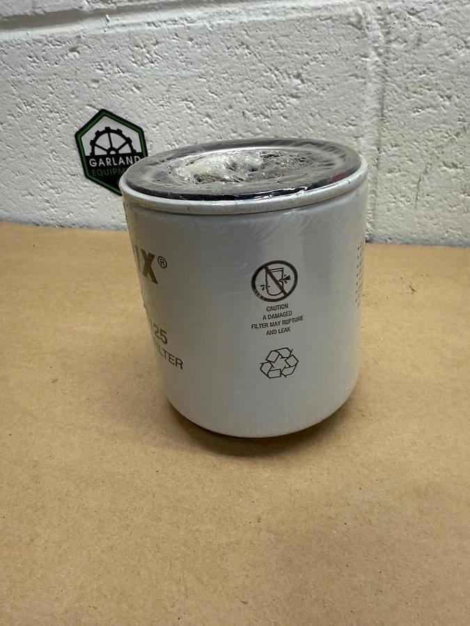 Used WIX Filters 33125 Spin on Fuel Filter *NEW*