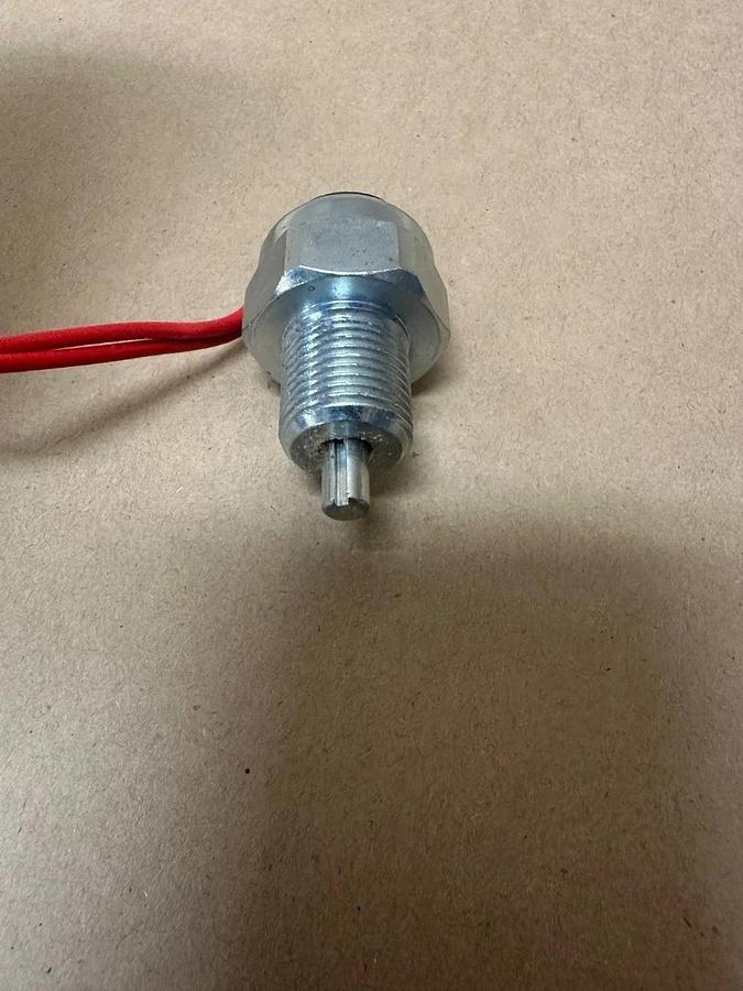 Used Totalsource 800122233 Switch-Lamp *NEW*