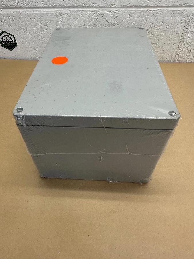 Used NVent CCA332318 Enclosure *NEW*
