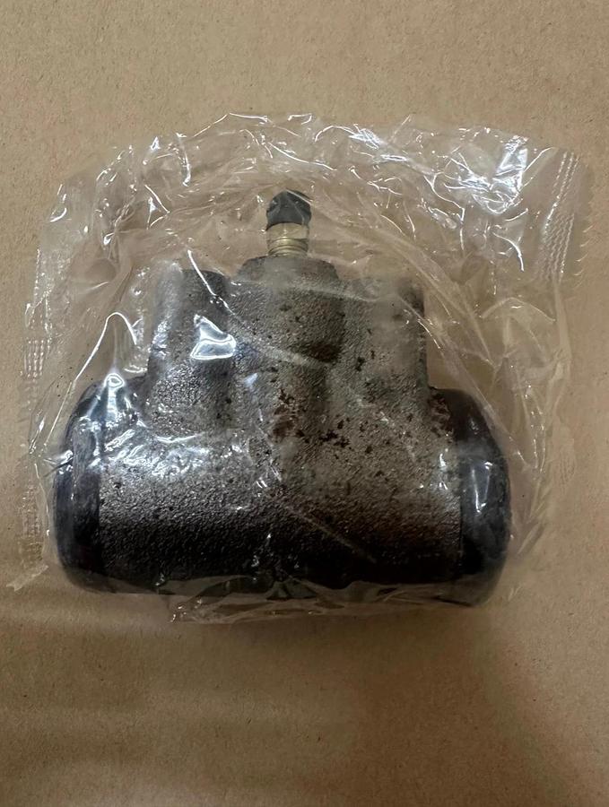 Used CAT 0971455 Wheel Cylinder *NEW*