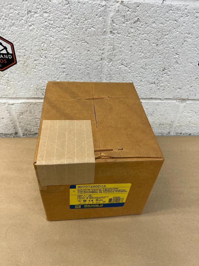 Square D 9070T250D13 Industrial Control Transformer