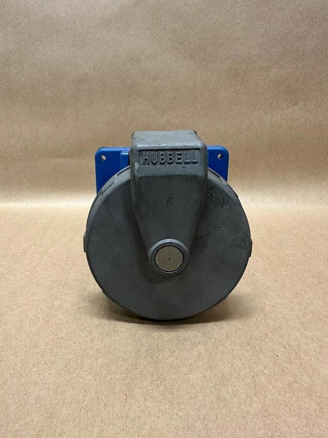 Used Hubbell 560R9W Pin and Sleeve Receptacle 60A