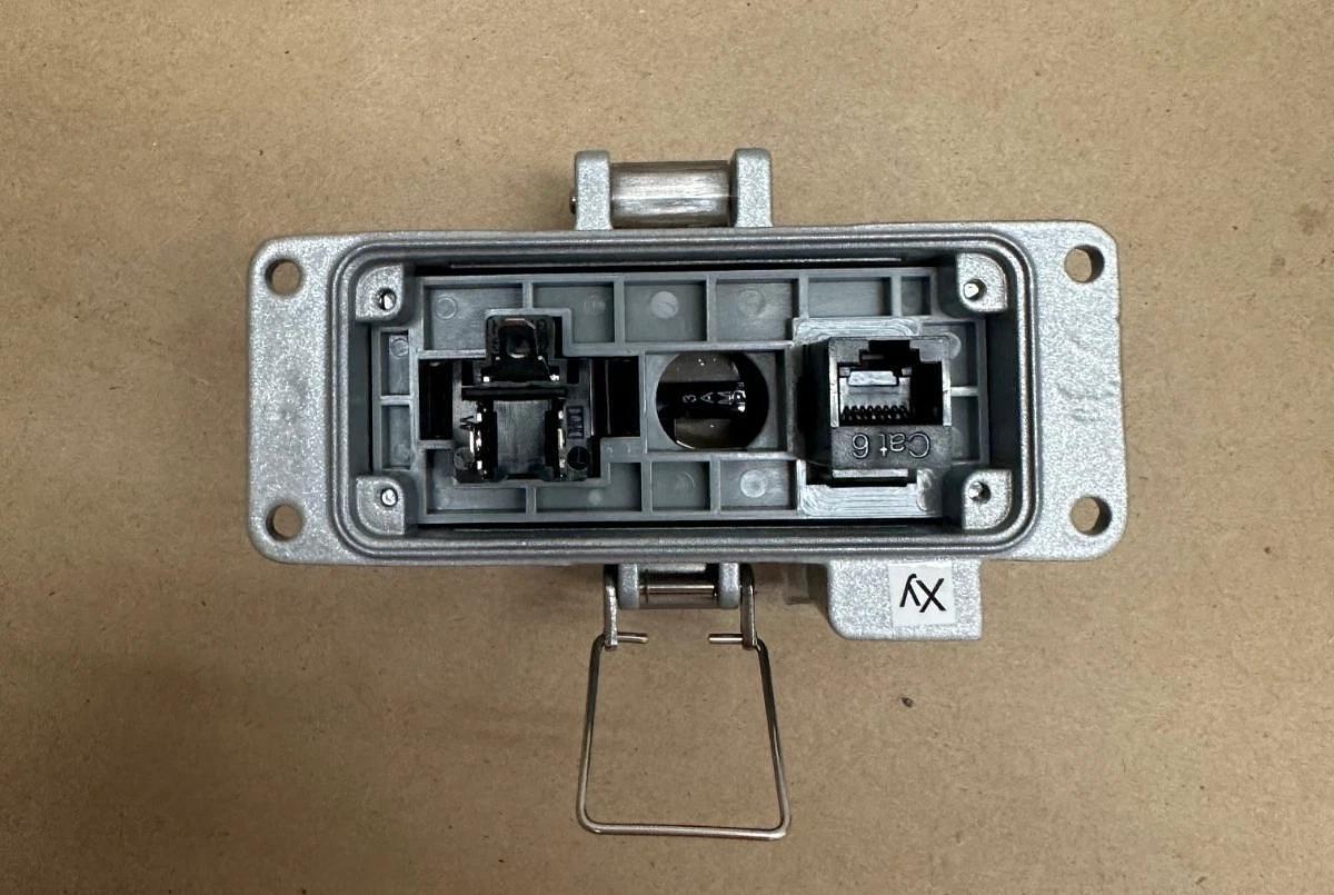 Used Grace Port P-B15-F3R3-TU450 Ethernet Panel Interface Connector *NEW*