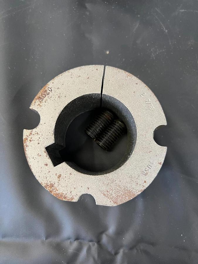 Martin 3020 2 7/16 Taper Bushing